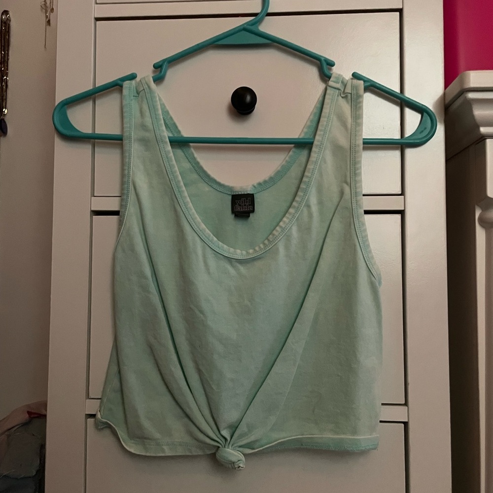 cropped tank top